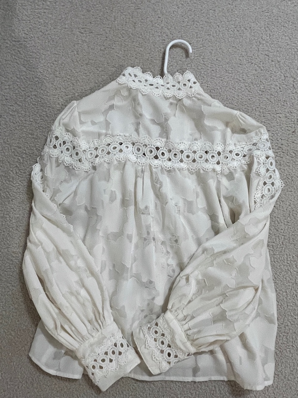 Luxxel Cream Lace Collar Blouse